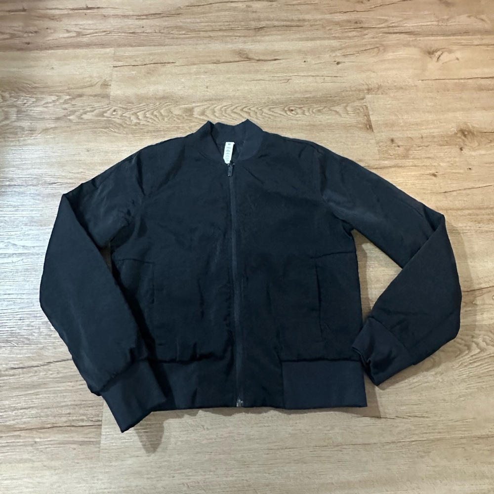 Lululemon Non-Stop Bomber Jacket Black Full Zip Athletic Coat Womens Size 6